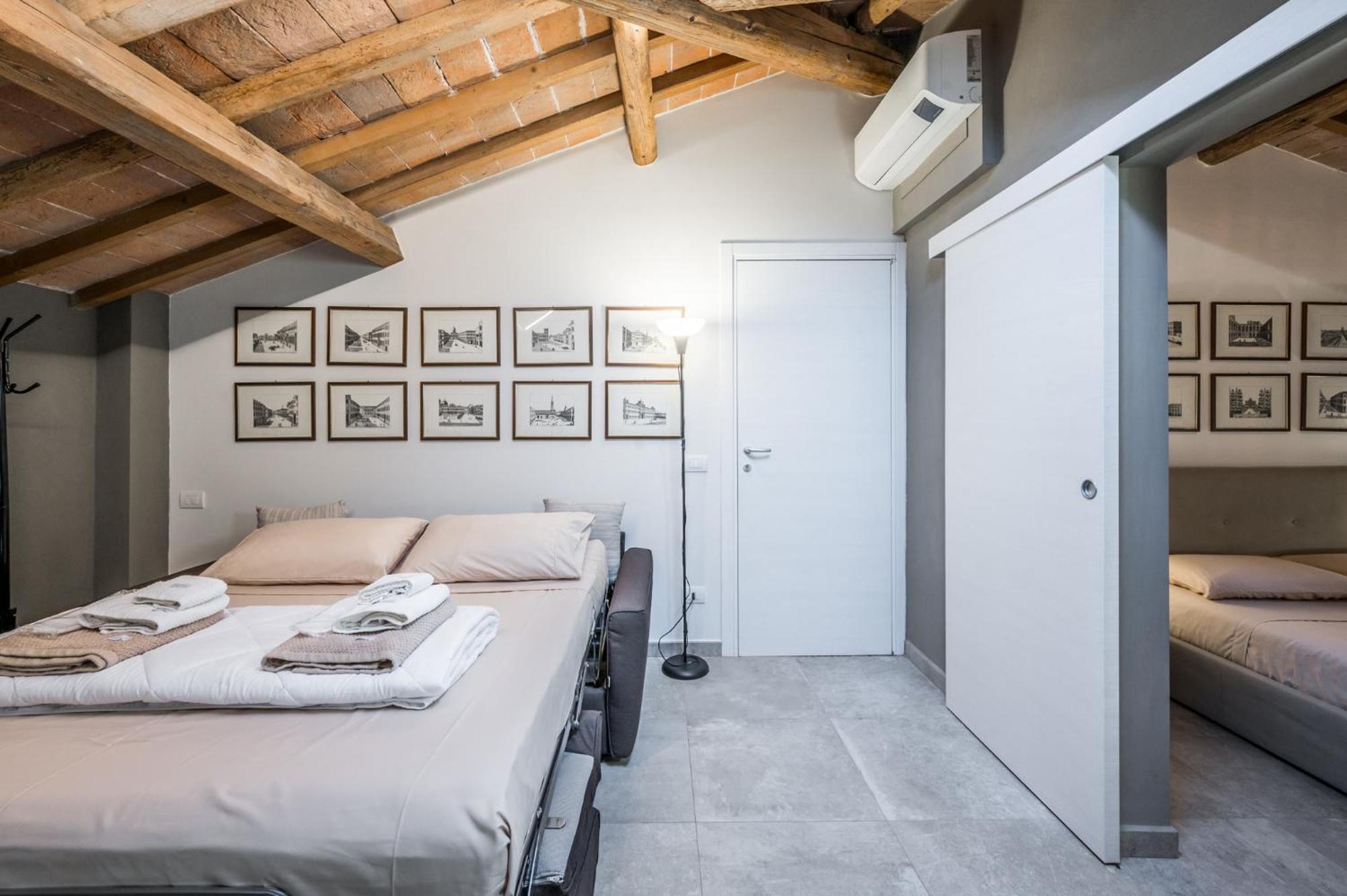 La Casa Di Valeria - Modena Bed and Breakfast Exteriör bild